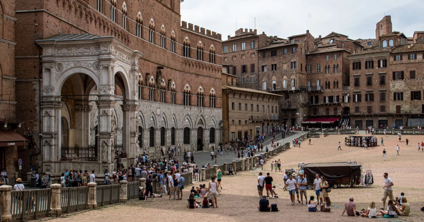 Pros and cons of living in Siena, Italy